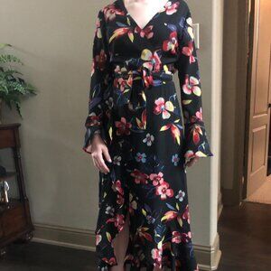 Isla Maude Floral Dress Size Small